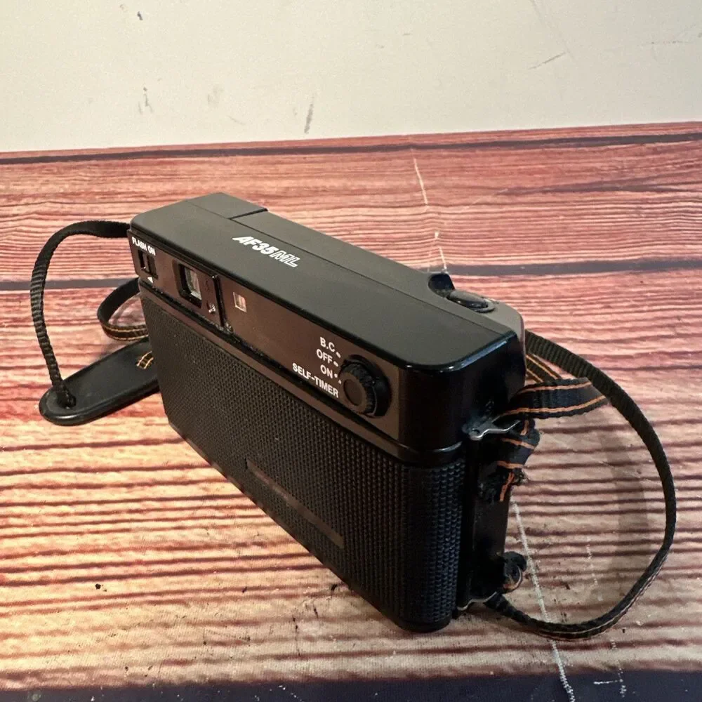 Canon AF35ML 35mm Film Camera For Parts Or Repair!